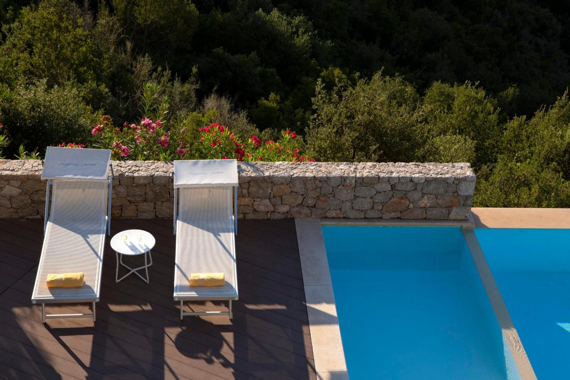 Villa Kastos - Stylish Luxury Villa With Direct Sea Access Sívota Exterior photo