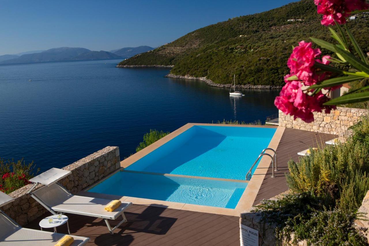 Villa Kastos - Stylish Luxury Villa With Direct Sea Access Sívota Exterior photo